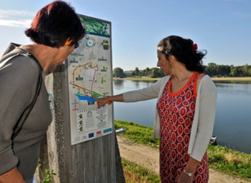 ENTRE LOIRE ET AUTHION