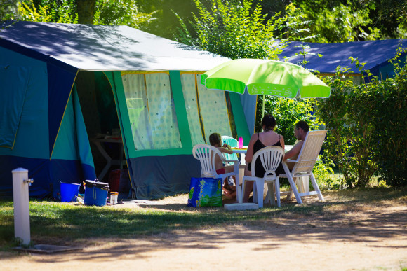 Tente pr&ecirc;te &agrave; camper
